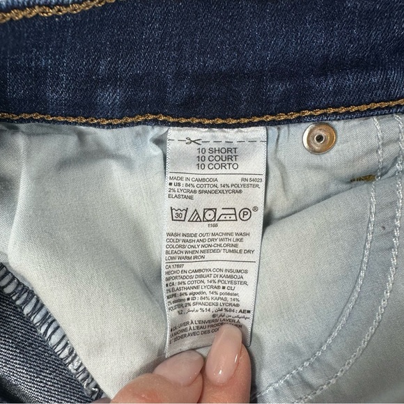 Old Navy Curvy Mid Rise Dark Wash Straight Jeans Size 10 Short Classic - Picture 6 of 6